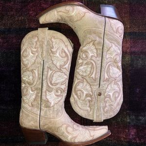 Corral Boots - Size 8